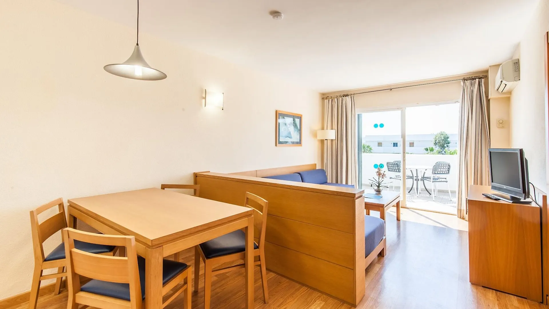 Bluesea Club Martha'S Aparthotel Cala d'Or  Spain