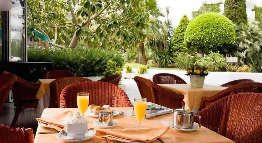 ****  Bluesea Club Martha'S Aparthotel Cala d'Or  Spain